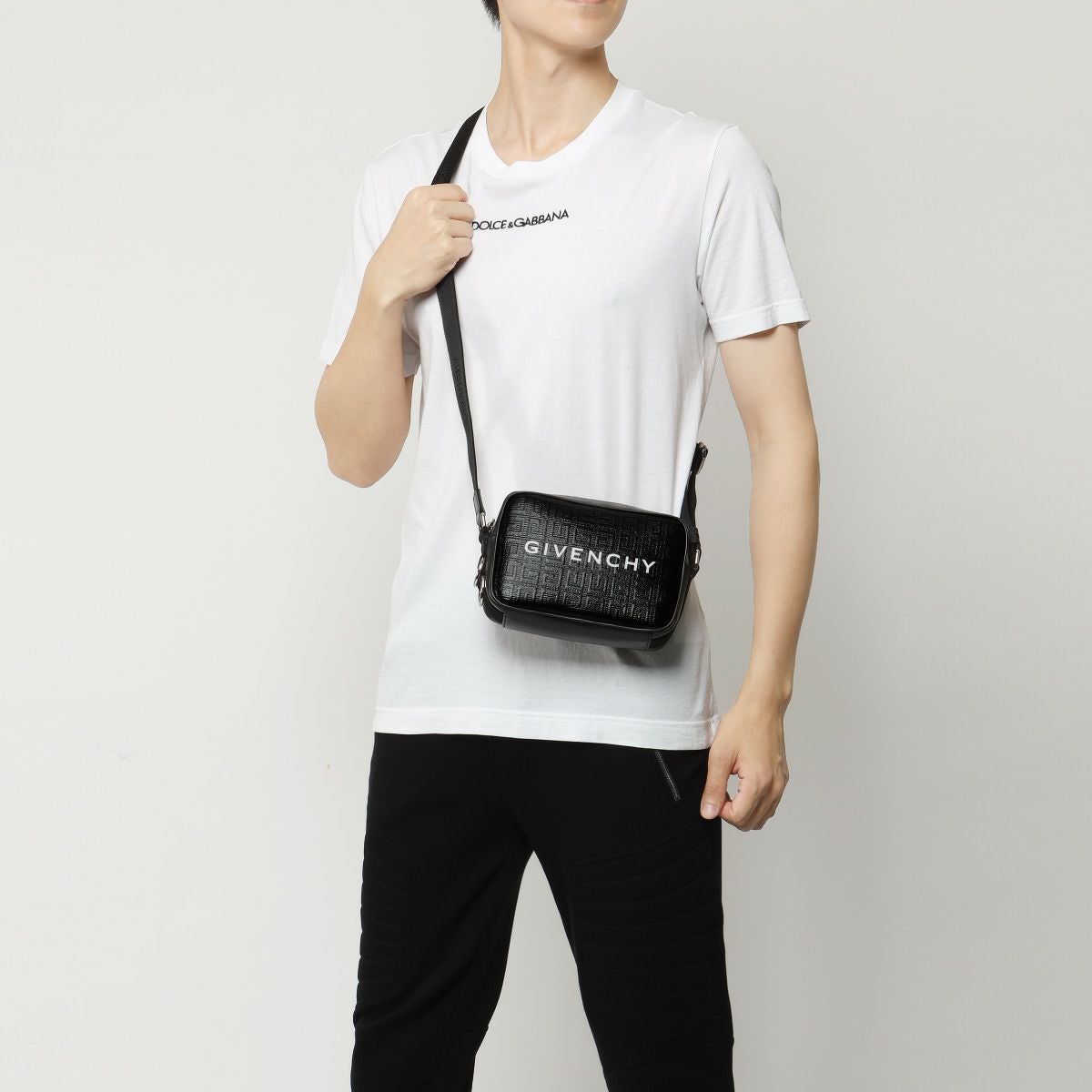 ジバンシー ショルダーバッグ