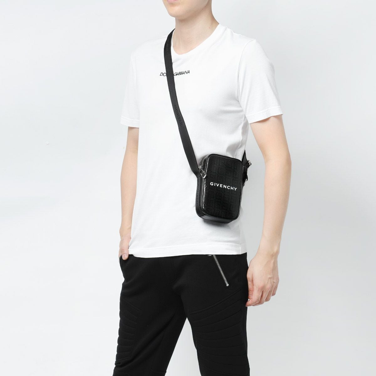 ジバンシー ショルダーバッグ メンズ