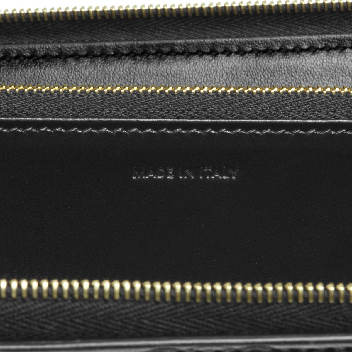 セリーヌ ラウンドファスナー長財布 ラージ レディース