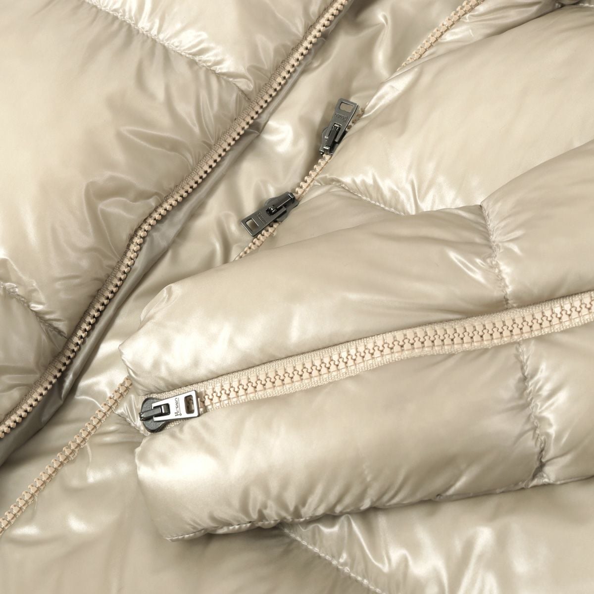 ヘルノ フード付 ダウンコート レディース